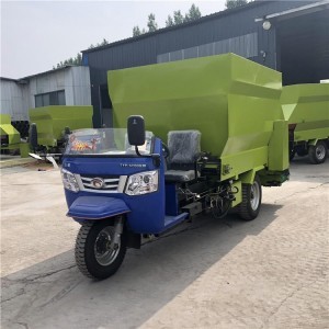 定制5立方飼料喂料車 助力畜牧養(yǎng)殖業(yè)高效發(fā)展